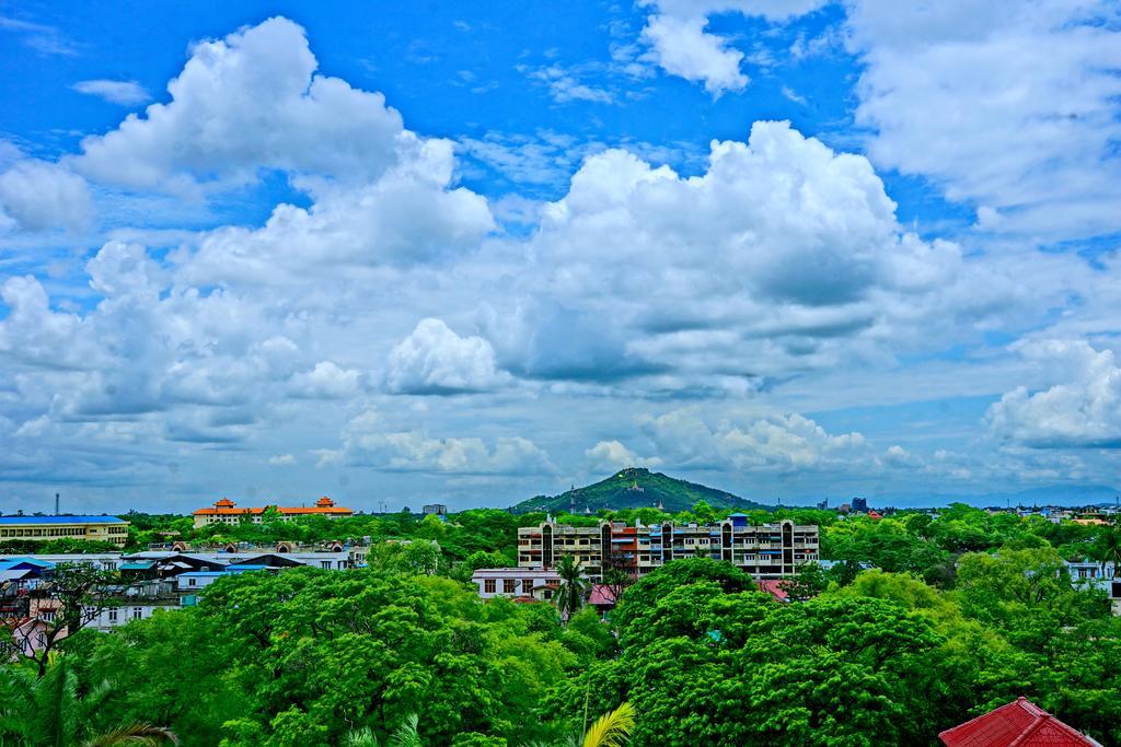 Golden Country Hotel Mandalay Exterior photo